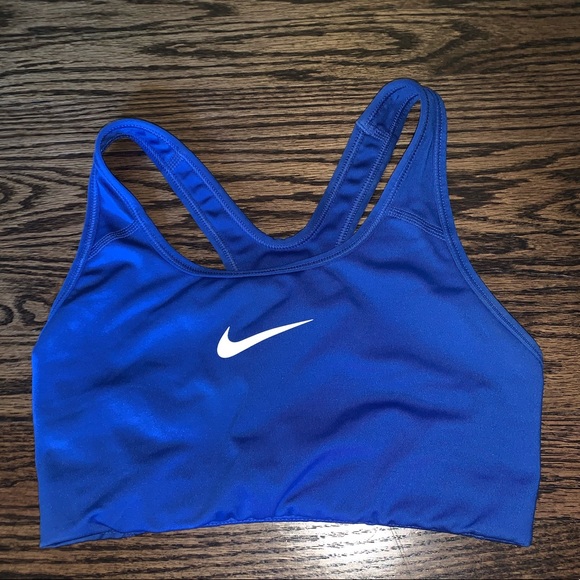 Nike Dri- Fit sports bra - Picture 2 of 5